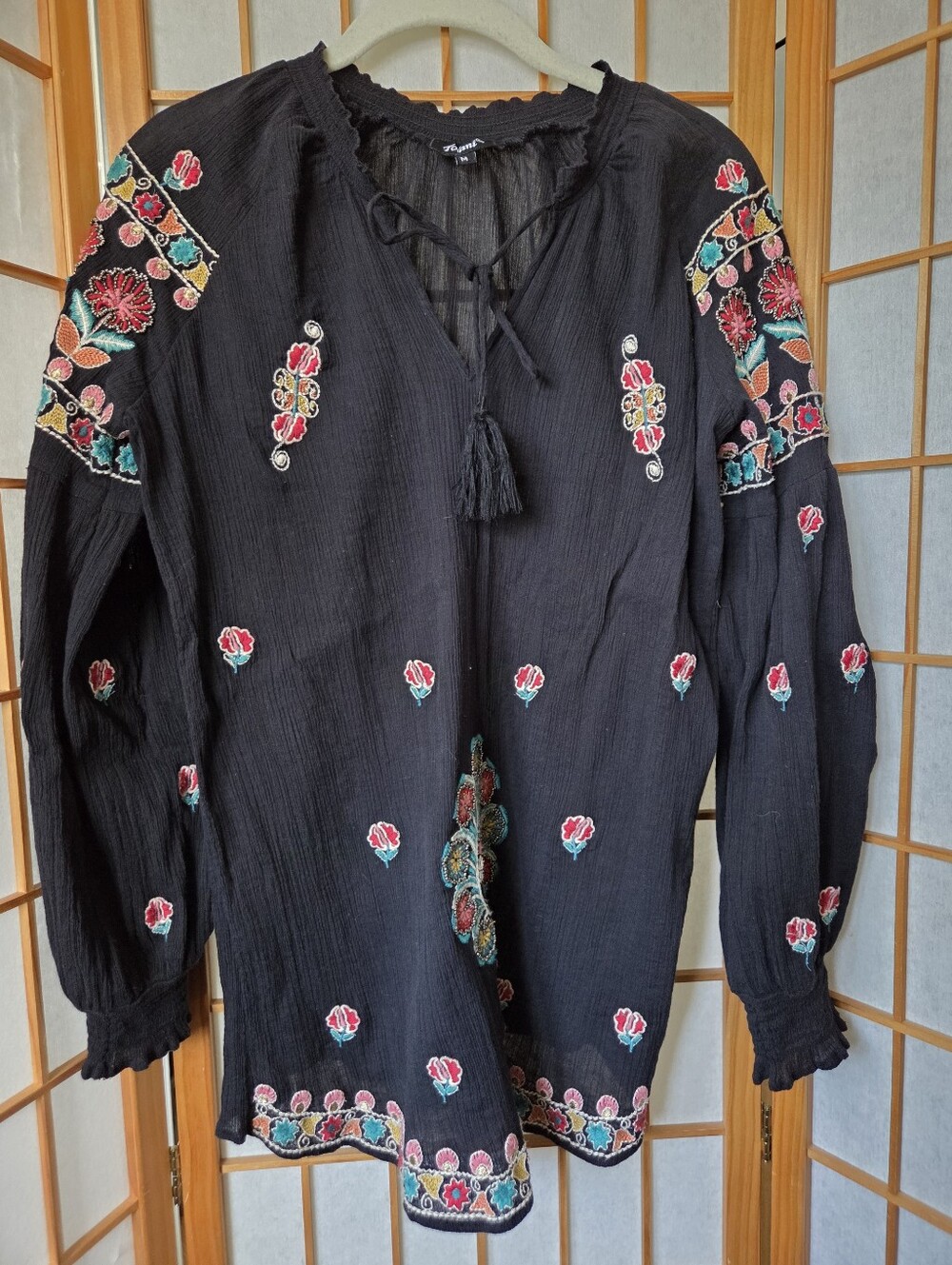NEW WOMENS TOLANI INDIA 100% BLACK COTTON EXCLUSIVE CROCHETED BLOUSE MEDIUM